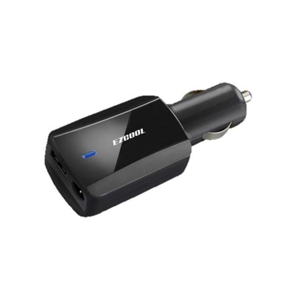 CARGADOR UNIVERSAL EZCOOL CM 960 PARA CARRO (REGALIA LAPTOP)